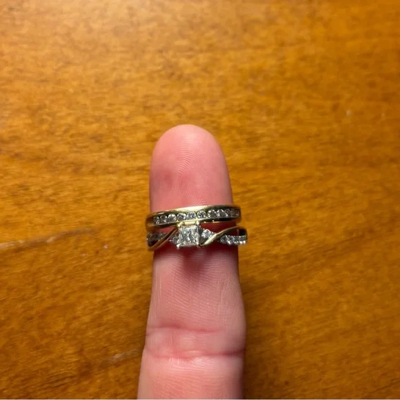 Diamond Ring Set - Picture 5 of 5